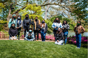 CIMBY Student Leader Photography Workshop at Jackson Park; Credit: Jerry Attere